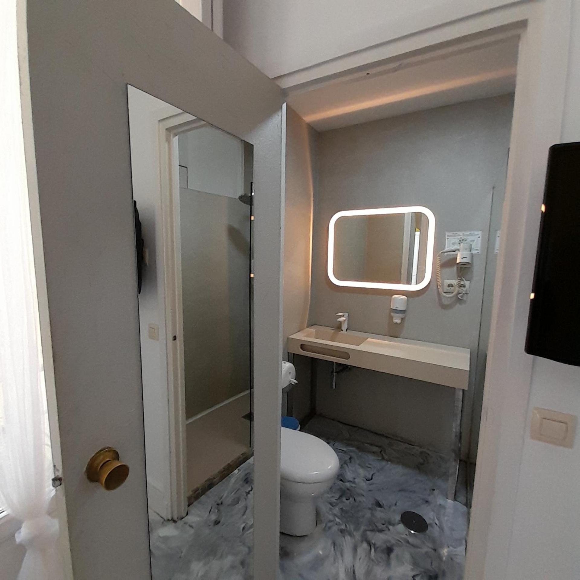 Apartamentos Matute 11 Madrid Luaran gambar