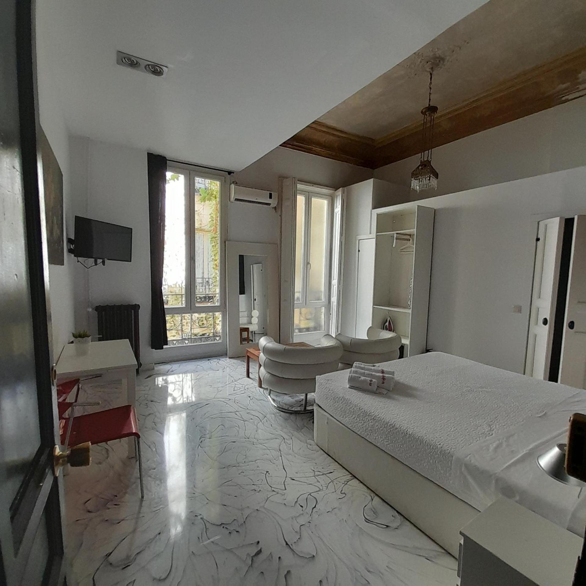 Apartamentos Matute 11 Madrid Luaran gambar