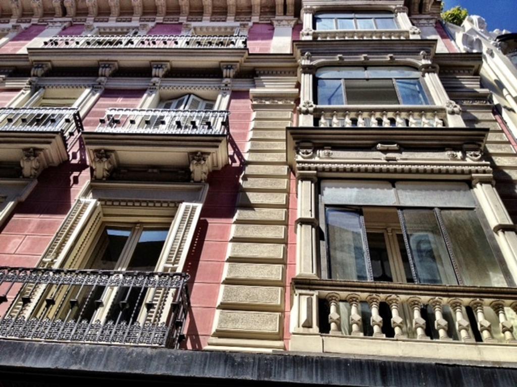 Apartamentos Matute 11 Madrid Luaran gambar