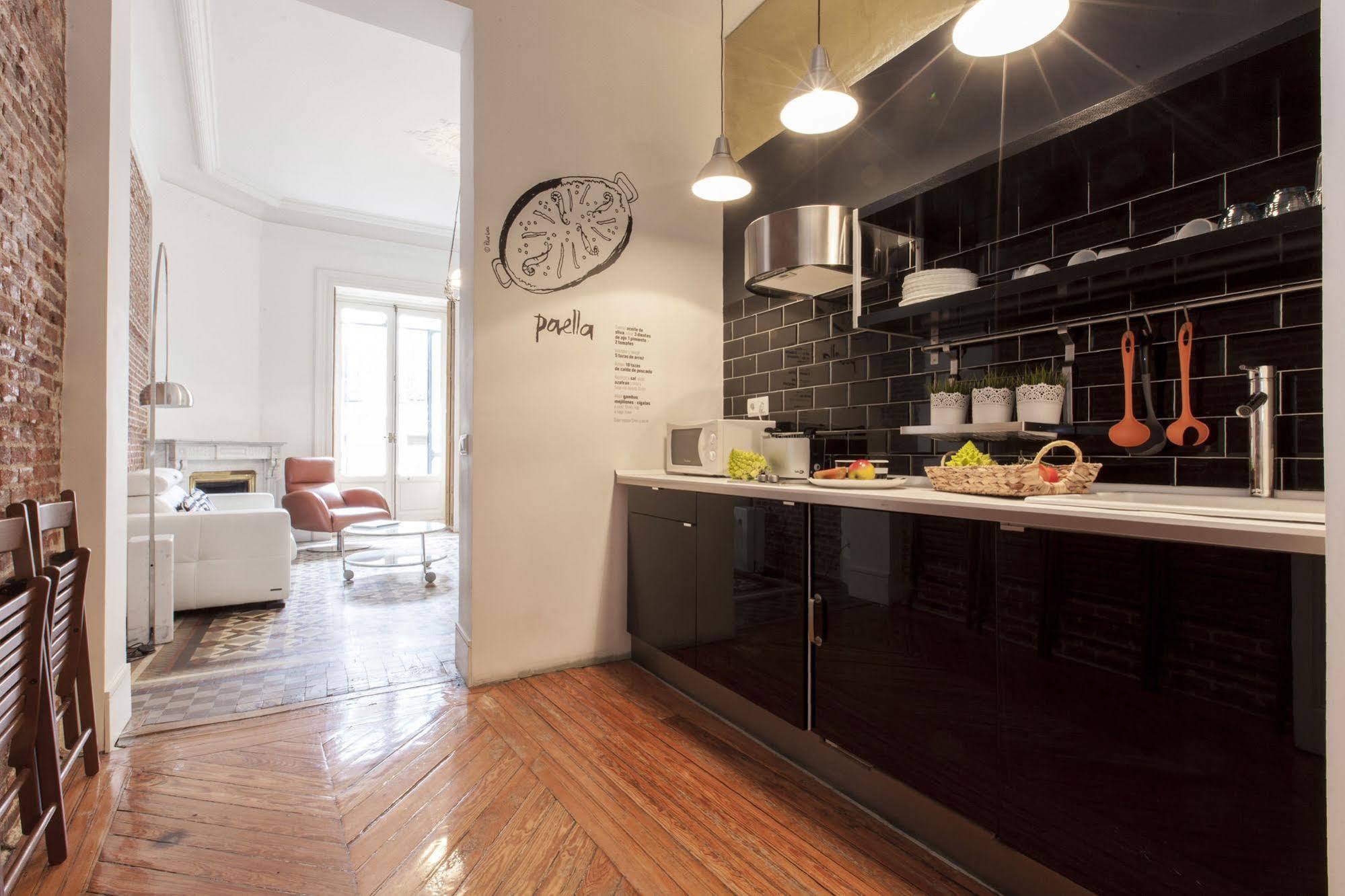 Apartamentos Matute 11 Madrid Luaran gambar