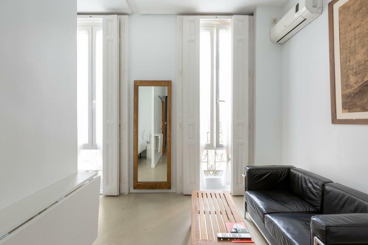 Apartamentos Matute 11 Madrid Luaran gambar